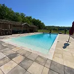 Le Clos Des 4 Bastides بيت للعطل