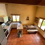 Le Clos Des 4 Bastides بيت للعطل *