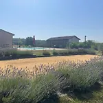Le Clos Des 4 Bastides بيت للعطل *